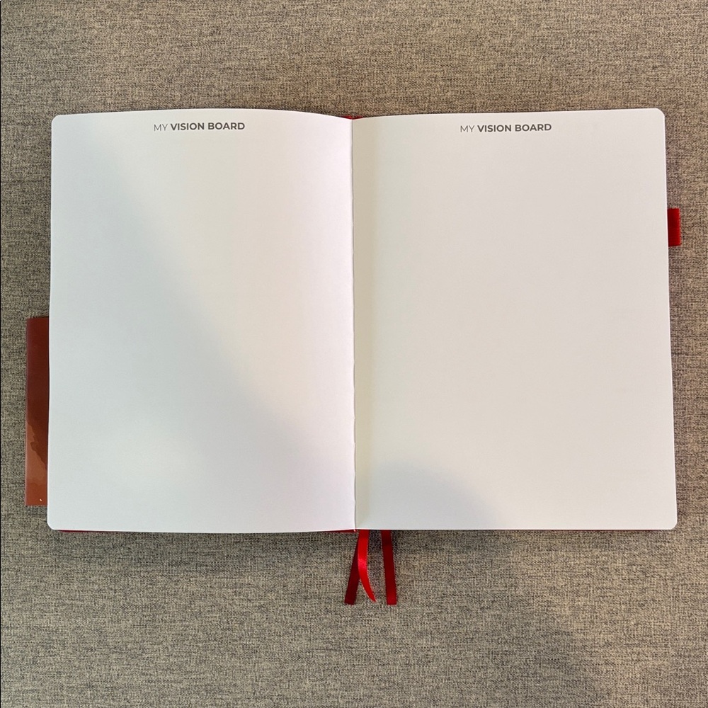 Clever Fox Planner PRO Hourly Weekly Planner - Red Leather 📕 - Picture 8 of 11